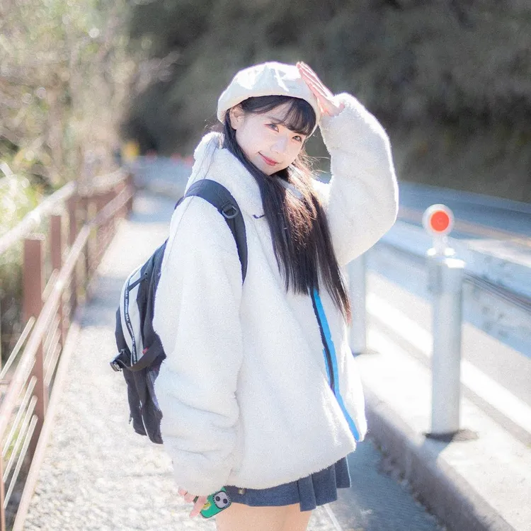 劉璦黎熱愛旅行。