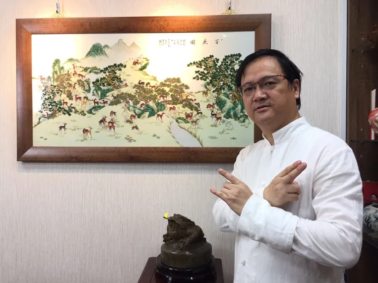 江柏樂坦言多年前玩期貨賠了上千萬。翻攝江柏樂臉書