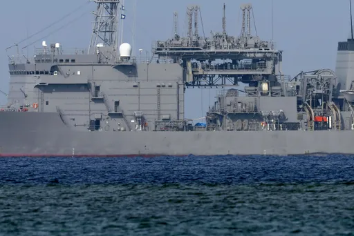 日本自衛隊黑鷹失事 海底打撈出第6人遺體