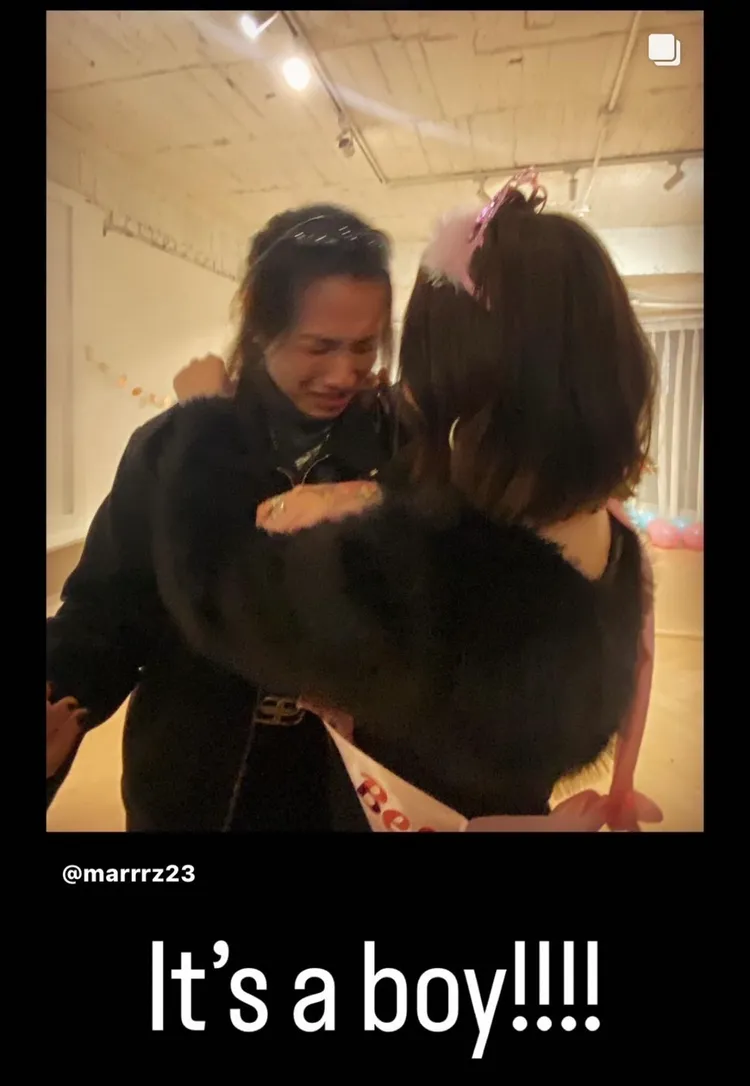 阿夜被女友出賣爆哭的照片。翻攝leaiiina IG