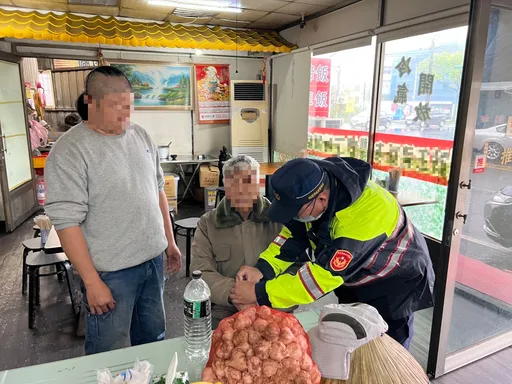 陪診家人如廁！老翁沒看到人心慌走失　警民聯手尋獲助返家