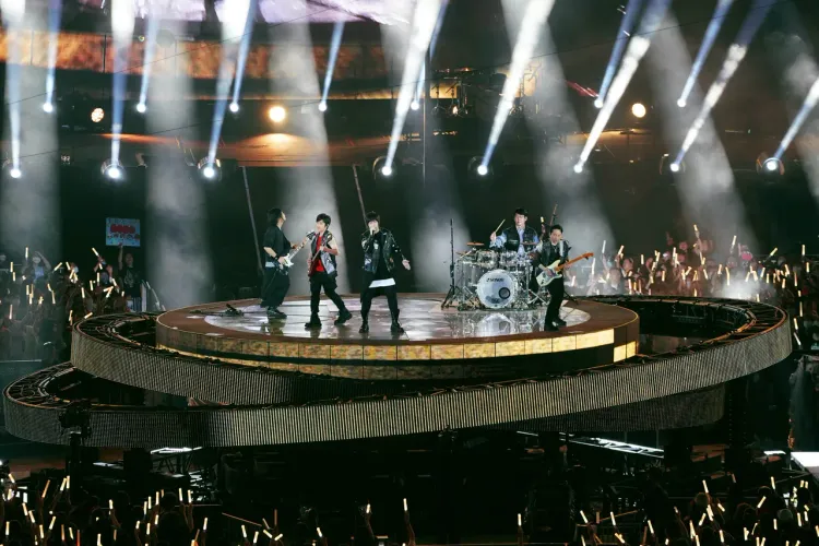 五月天這幾天在高雄開唱。相信提供