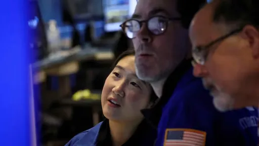 美股早盤費半彈逾1%　台積電ADR開低走高　