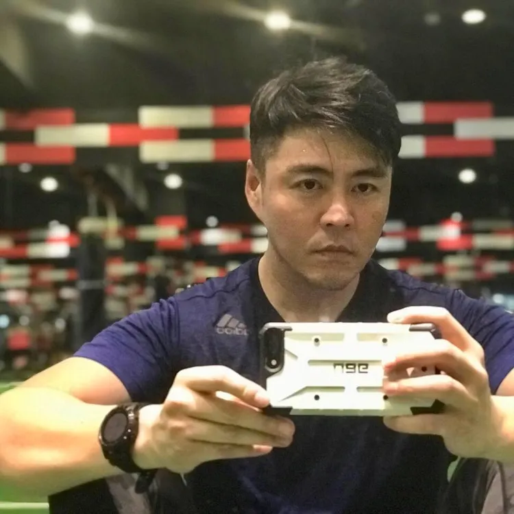 劉至翰近來勤於健身，瘦身有成。翻攝自劉至翰臉書