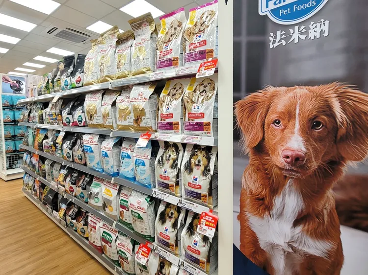 除了飼料優惠，還有多款破盤價商品幫毛孩爸媽省荷包。業者提供