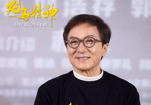 成龍不後悔退出國際市場 自豪「不是我要去好萊塢,是好萊塢要我」