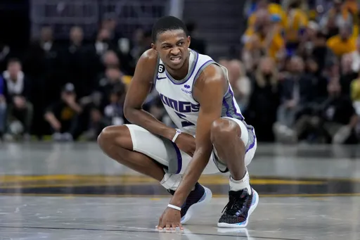 真男人！國王佛克斯效法Kobe　食指骨折明第5戰仍堅持上場