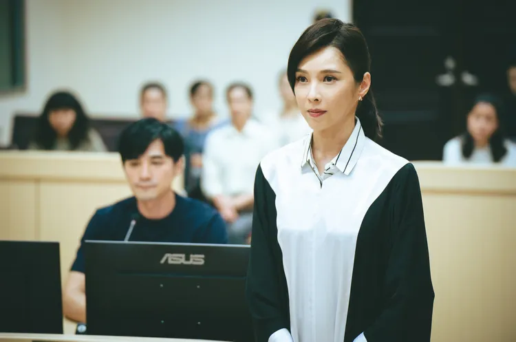 天心某次去用餐時，巧遇一群律師們，對方直呼她「方律」，讓她覺得非常開心。八大提供