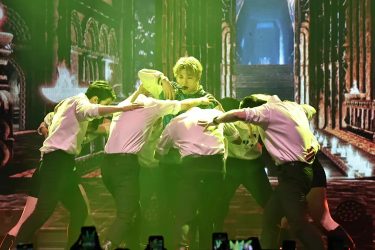 姜丹尼爾帶來舞群表演。施昂強攝