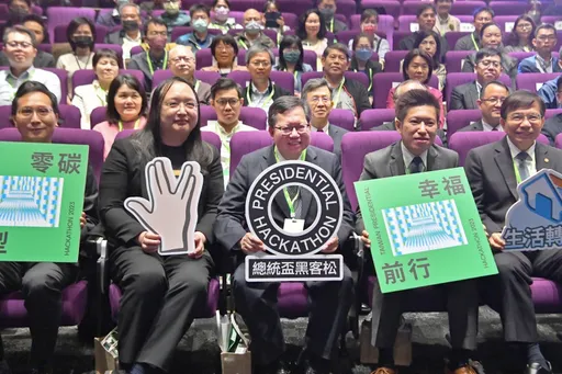 遭控工程出包留爛尾 鄭文燦盼張善政團隊懂建設「不要只會抹黑」