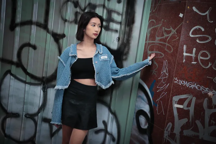 拍照是淯淯每天的工作。彭欣偉攝