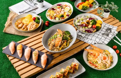 蛋白質控這裡請進 新口味舒肥雞、鮭魚新菜開賣 加LINE送菜