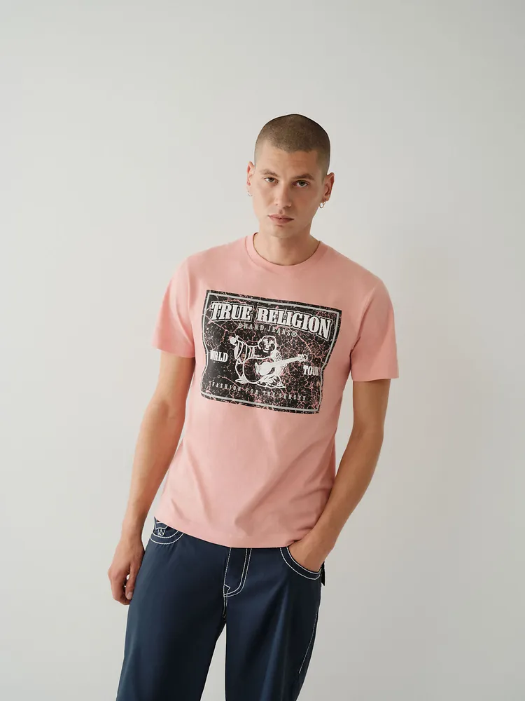 經典圖騰短袖T恤，3580元。品牌提供