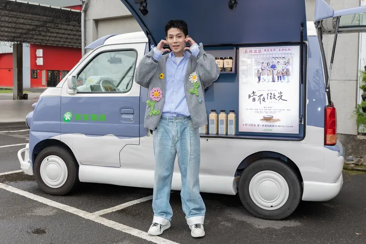 陳廷軒說話速度超級慢，但又淘淘不絕。客台提供