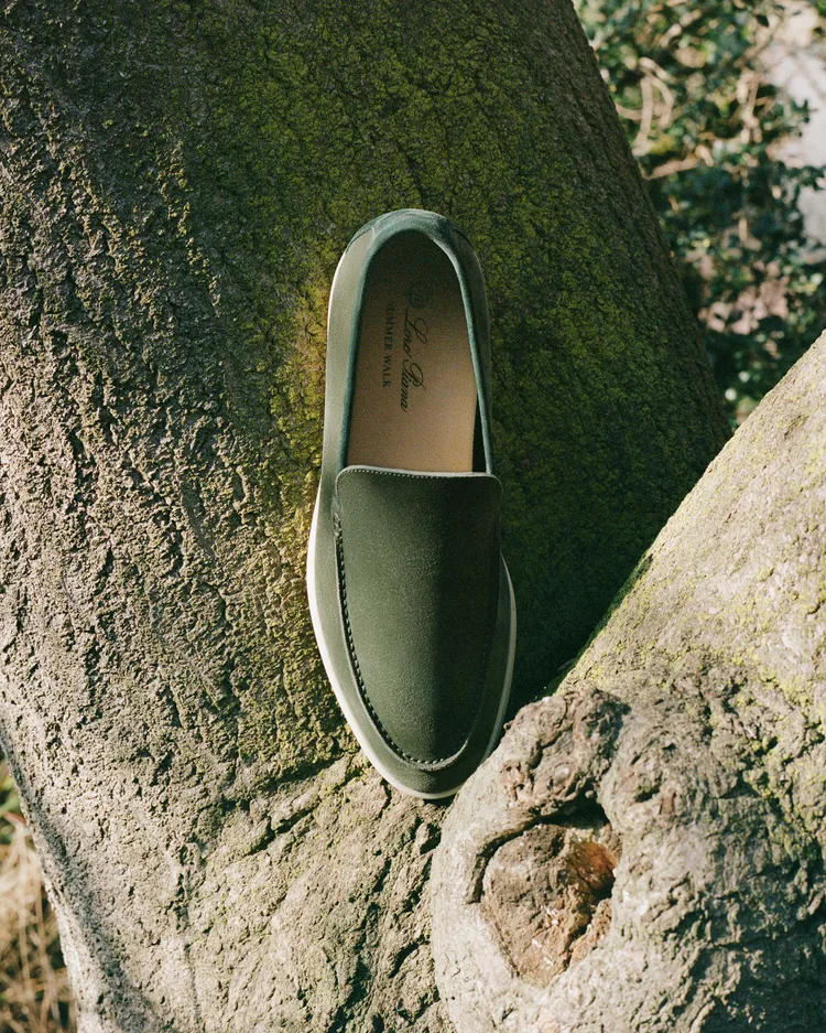 Loro Piana x 玄彬亞太區限定特別版Summer Walk男鞋，3萬4700元。品牌提供