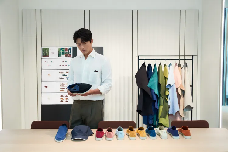 玄彬日前親赴Loro Piana米蘭總部參與亞太特別系列的設計。品牌提供