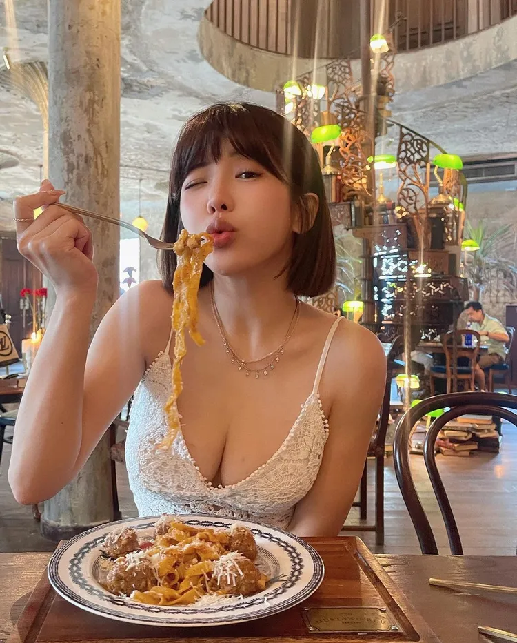 樂天桃猿應援團女團長壯壯（沈立心）。翻攝壯壯IG