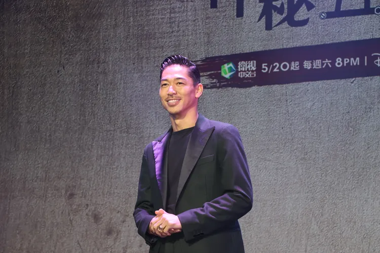 AKIRA是全場焦點。鄭孟晃攝