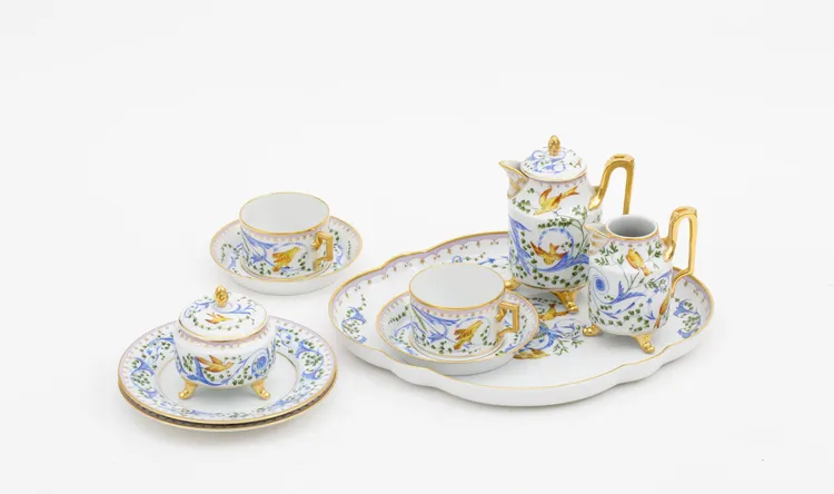 Augarten 帝國花園皇帝早餐杯組，限量1組，84萬元。品牌提供