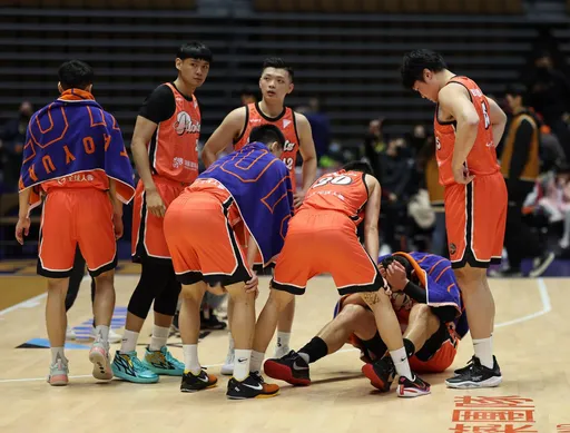 說好不哭!沃許本逆轉一擊失手後痛哭 領航猿苦吞PLG最長9連敗