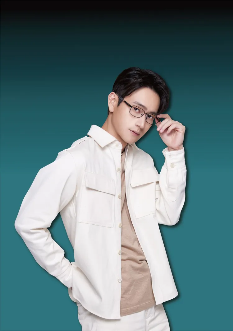 劉冠廷立志「做個不被定型、持續突破自我的專業演員」。品牌提供