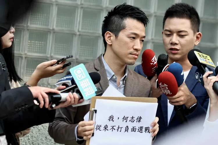 何志偉下午親自現身說明。施昂強攝