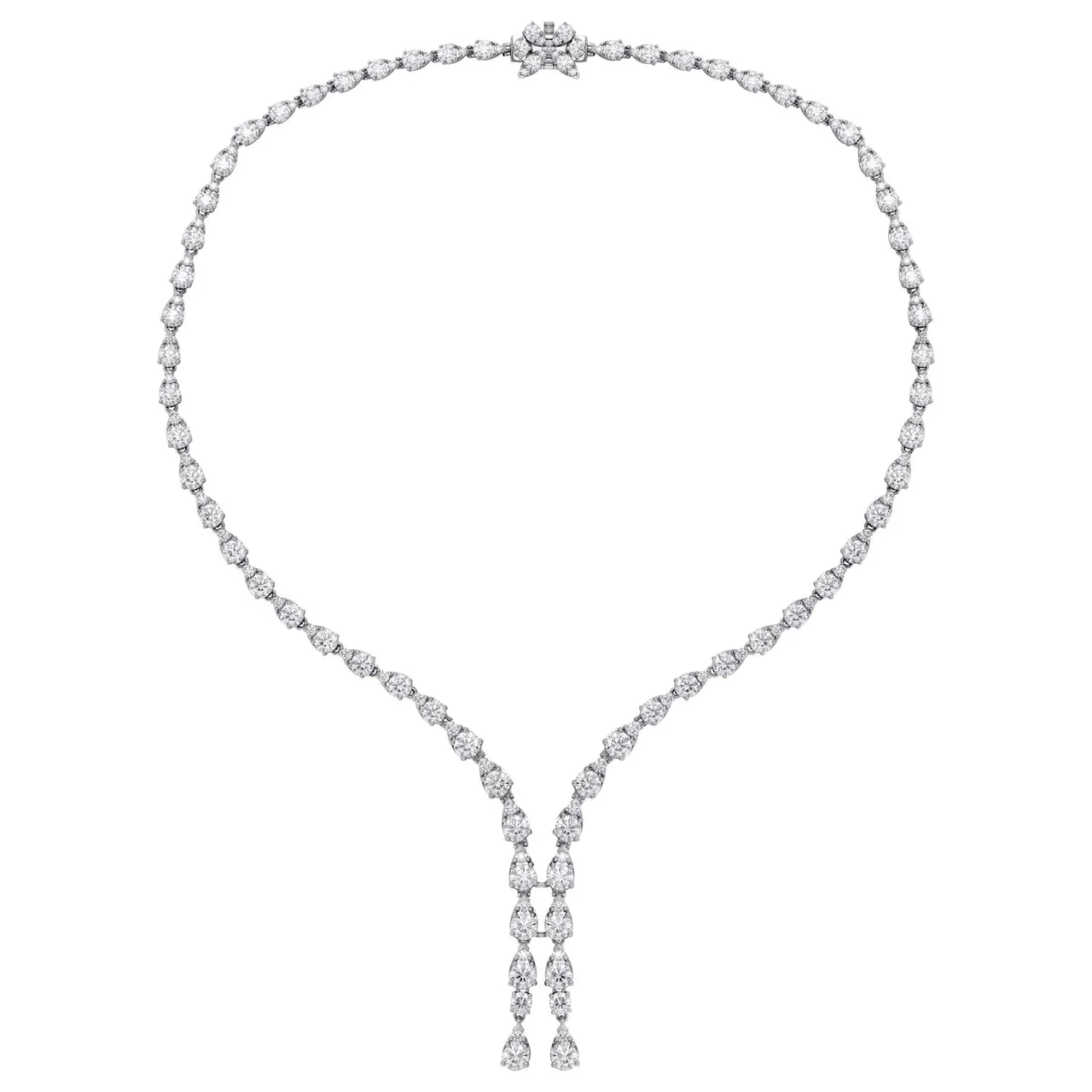 Aerial Teardrop 18K白金钻石项链，5100万元。品牌提供