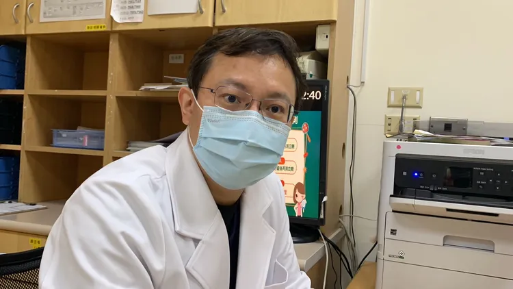 高醫小兒急診主任陳泰亨指近來已收治多例腸胃炎合併全身大痙攣的幼童。吳慧芬攝