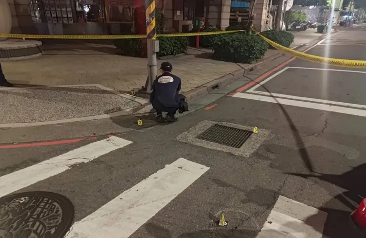 板橋警昨天封鎖現場採證。資料畫面