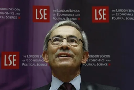 ChatGPT不是來取代人類　諾貝爾得主：每周工作4天美夢成真