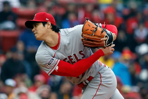 大雨搅局!大谷翔平胜投飞了 飙158公里火球K掉经典赛队友吉田正尚