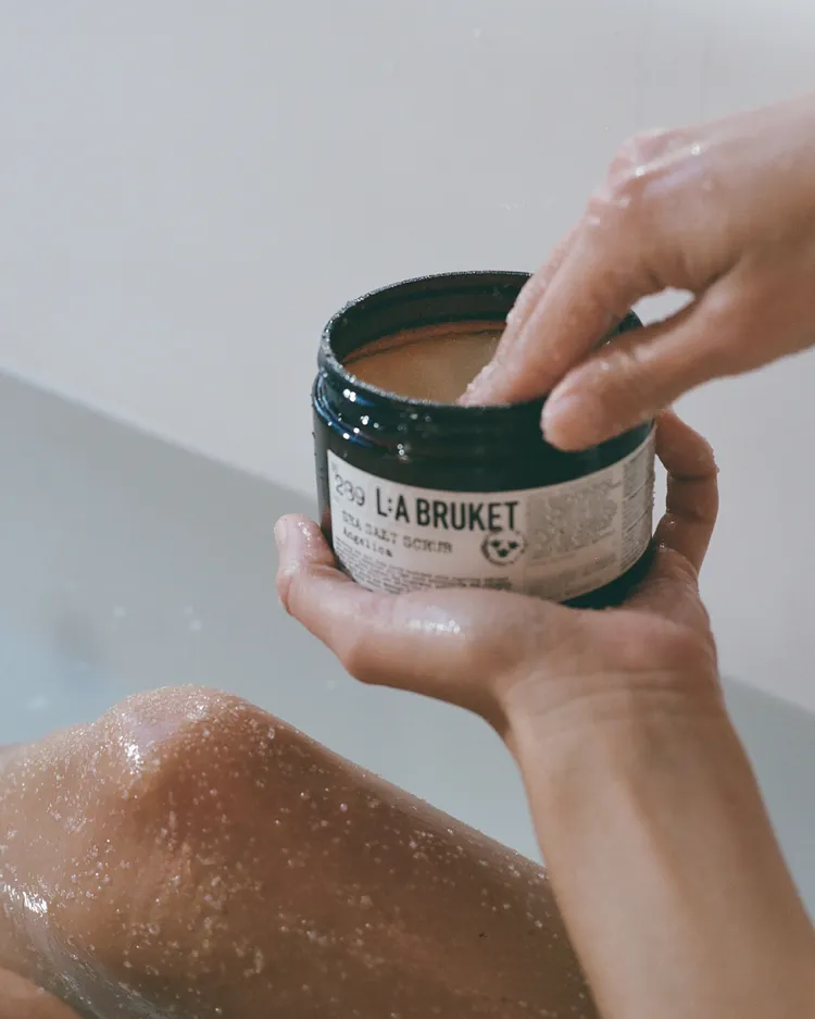 #289身體去角質限量歐白芷，420g／1600元。品牌提供