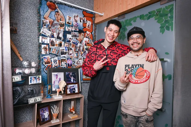 林書豪御用按摩師竟是「密醫」。   翻攝羅鈞御臉書