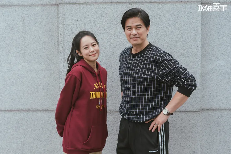 孔令元（左）與李興文因一場車禍結緣。TVBS提供