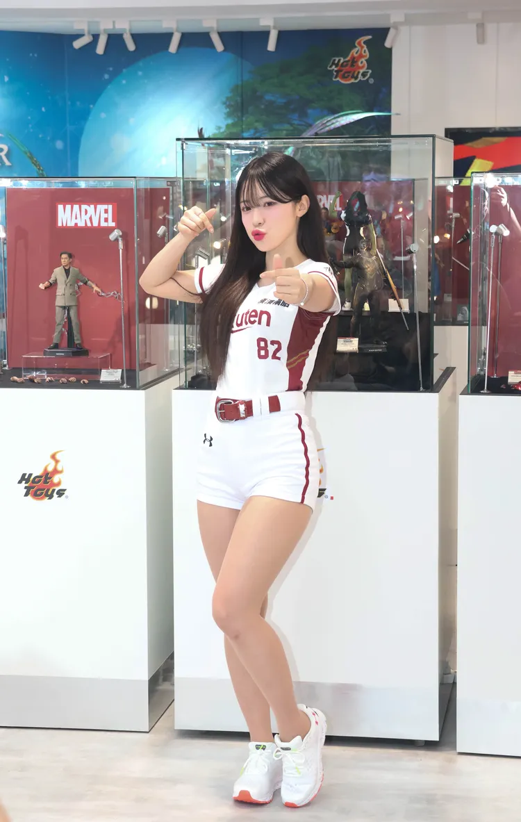 李多慧撒嬌甜喊「愛你們」。彭欣偉攝