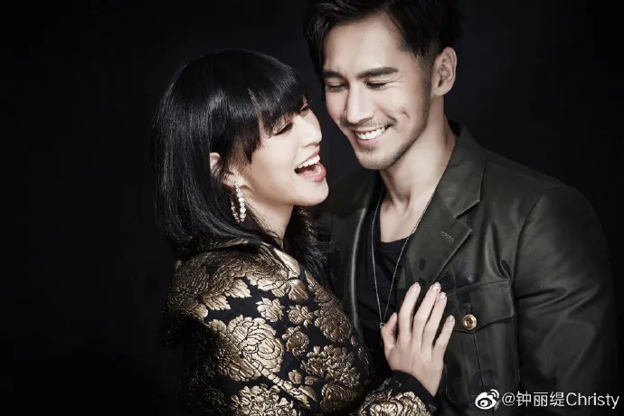 鍾麗緹駁斥與老公情變謠言。翻攝鍾麗緹微博