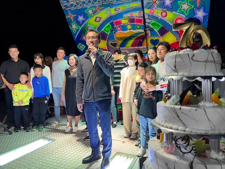 鄭運鵬尋求立委三連霸。鄭運鵬團隊提供