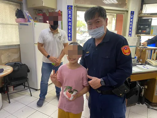 兒童節最棒的禮物！婦人順手牽羊害女童哭哭　鹽埕警火速尋回心愛盆栽