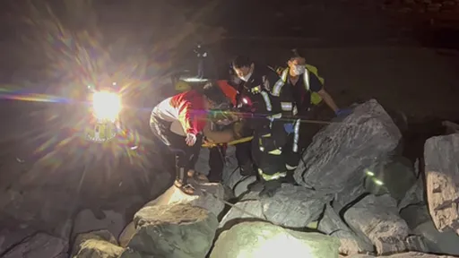 遛毛小孩驚見海面有人　護理師即刻救援CPR！29歲落水男不治