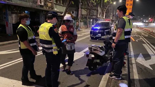 防制改裝車噪音擾民　樹林警深夜強力稽查
