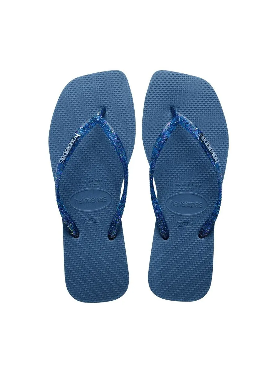 Slim Square Logo Metallic方形拖,1150元。品牌提供