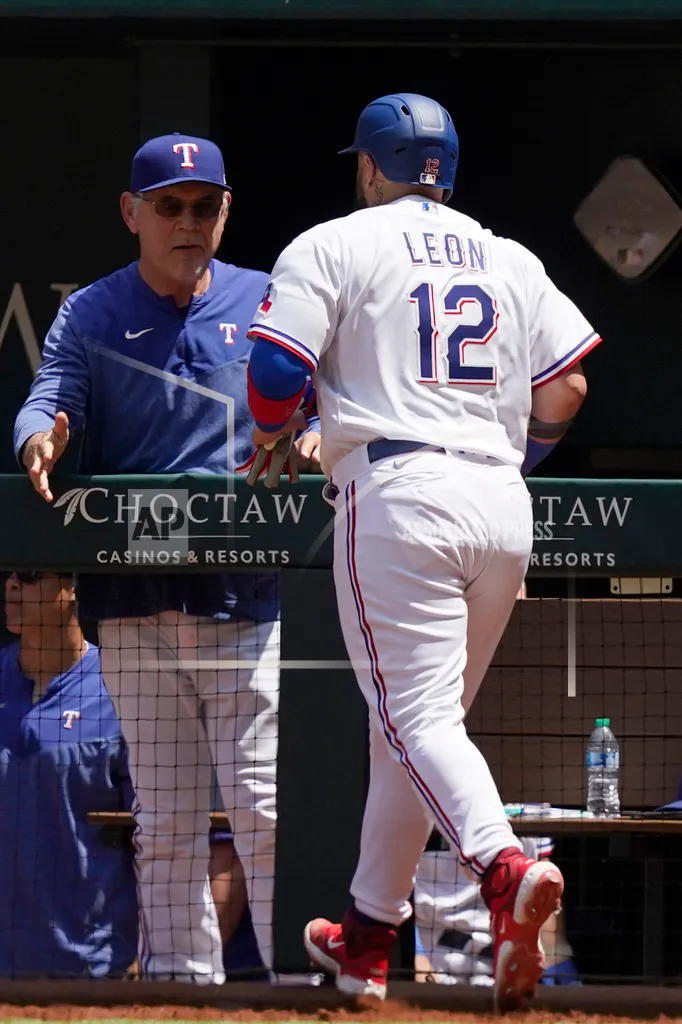 傳奇教頭波奇(左)，美聯社