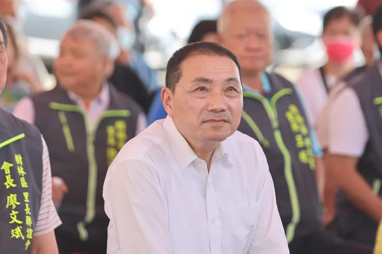 賴清德稱最想跟習近平晚餐，侯友宜嘆氣罵「肉麻當有趣」。市府提供