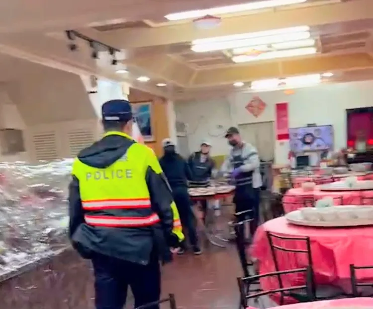 警方至店家宣導，警民合作注意可疑人士。警方提供