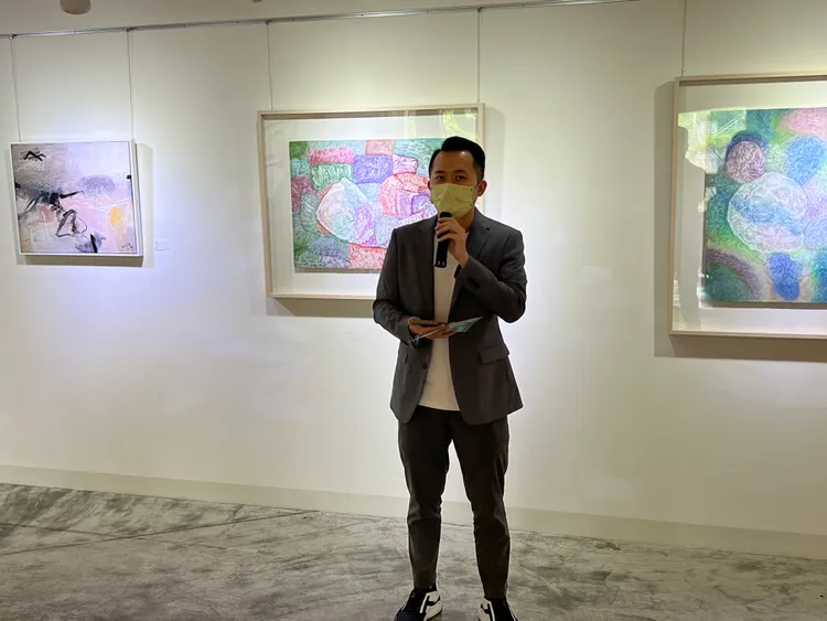 雄崗建設業務經理林濰證實，年後因名人效應建案出現不少買氣。葉家銘攝