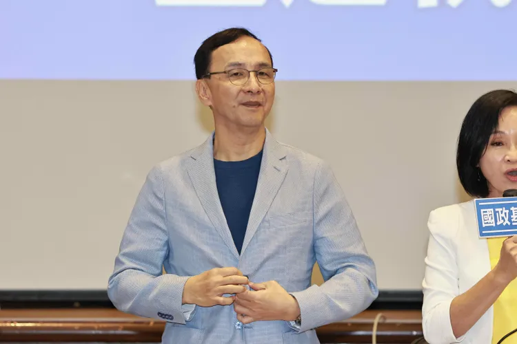國民黨主席朱立倫說，對於郭柯會都有掌握。資料照片