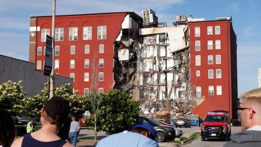 美國豆腐渣工程!愛荷華州公寓大樓坍塌傷亡不明 住戶早預警:有天會塌下來