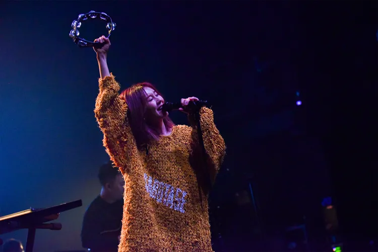 白安和觀眾開心互動。