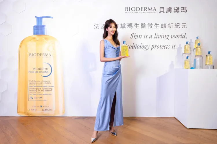 隋棠透露會將貝膚黛瑪的舒益輕沐浴油用來泡澡。品牌提供