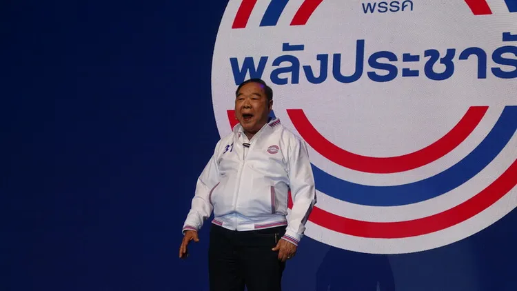 泰國副總理普拉威擔任公民力量黨的總理候選人並出席造勢晚會。中央社